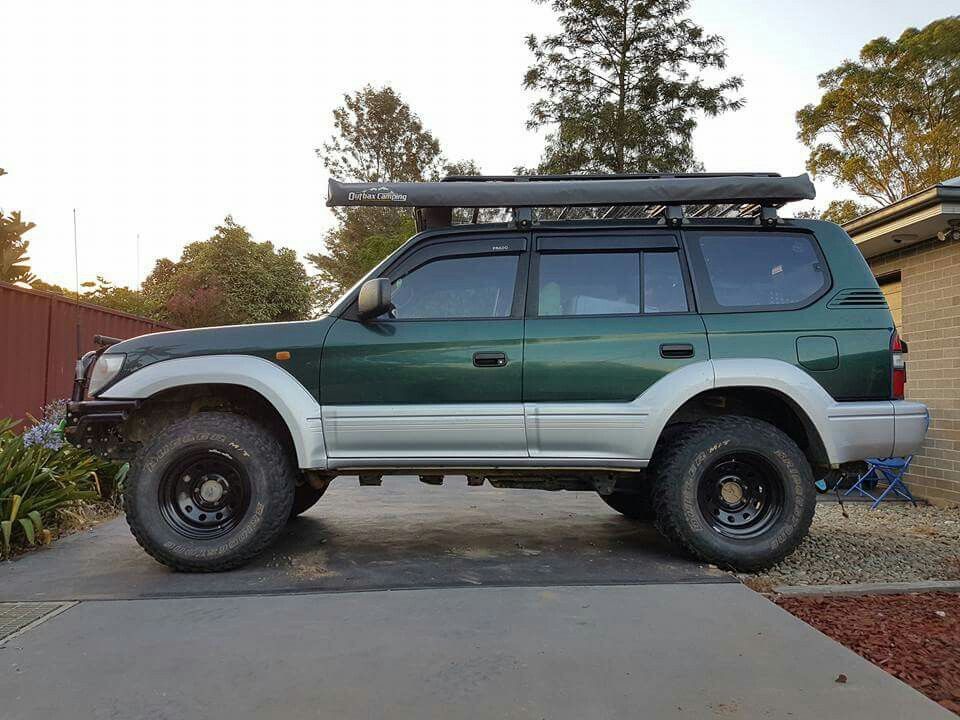 Rent Land Cruiser TX/TZ in Uganda – Affordable car rental in Uganda